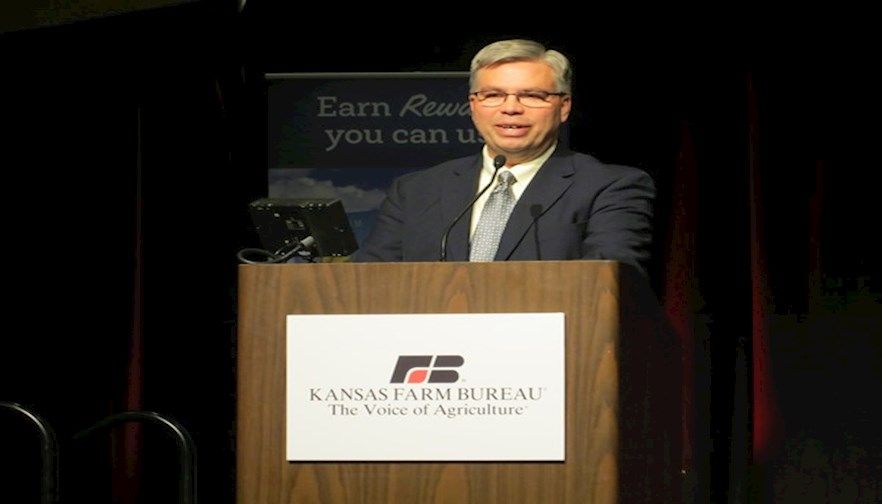 Moore speaks to KFB members